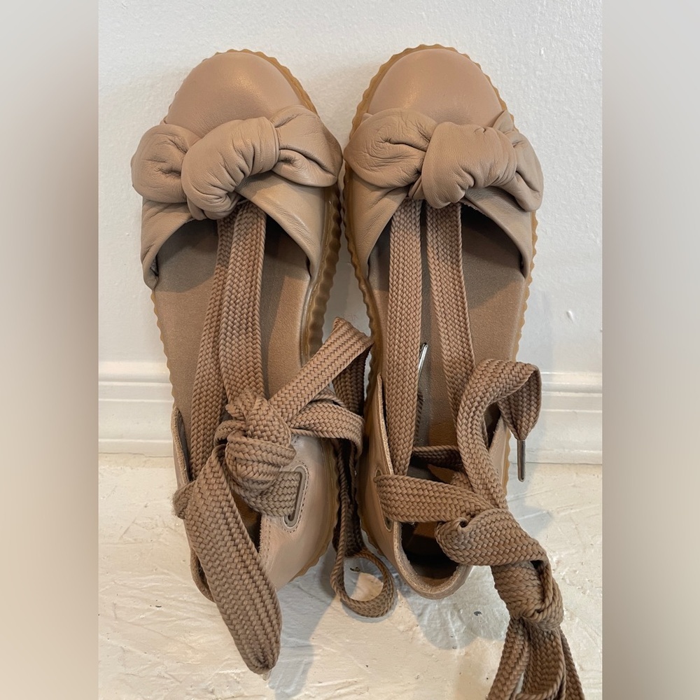 Fenty Puma by Rihanna BOW CREEPER Sandals Platform Natural Oatmeal Womens Sz 7.5